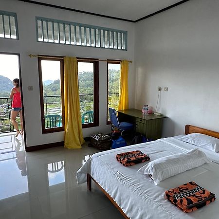 Farila Lodge Kelimutu Esterno foto
